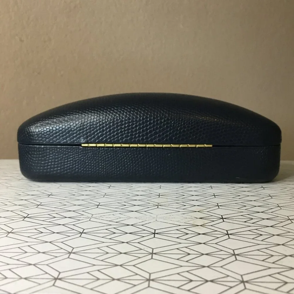 𝐁𝐑𝐎𝐎𝐊𝐒 𝐁𝐑𝐎𝐓𝐇𝐄𝐑𝐒 🐑 Navy Blue Hardshell Eyeglass Sunglass Case